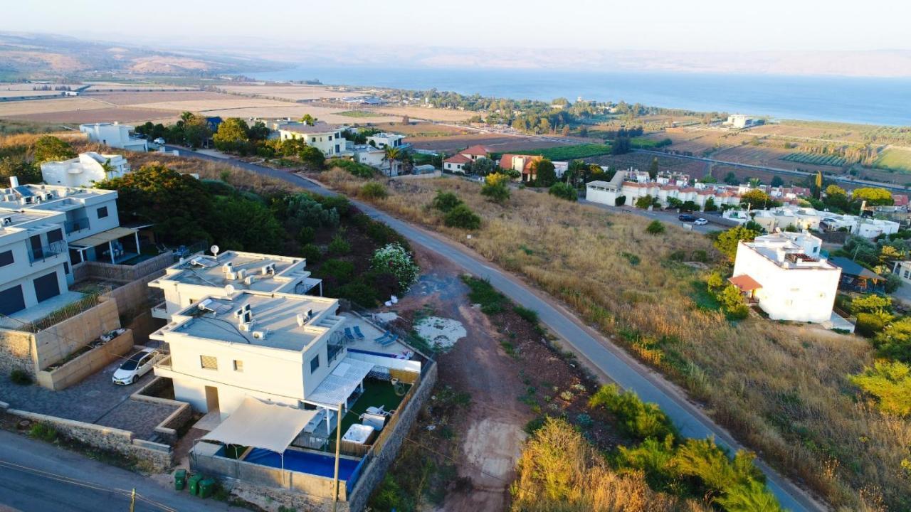 וילה מגדלאヴィラ エクステリア 写真